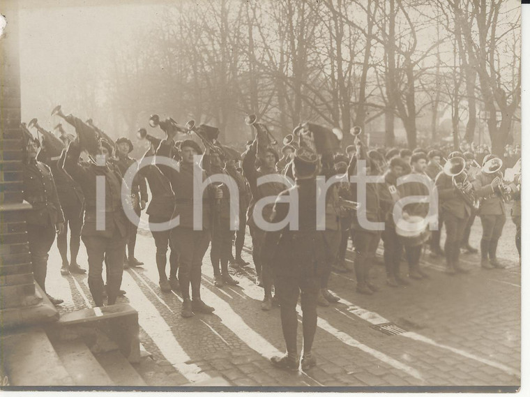 1920 ca s. l. Parade of the French alpine troops "Chasseurs Alpins" - Photo 16x12