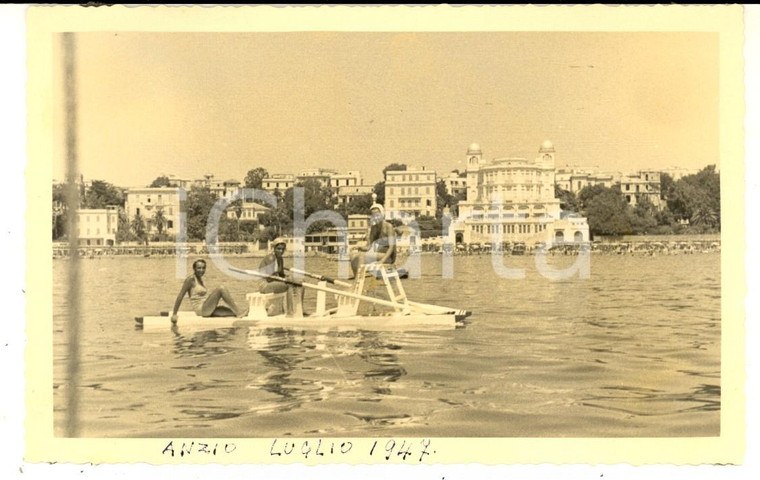 1947 ANZIO Ritratto di tre donne in pattino - Foto cartolina VINTAGE