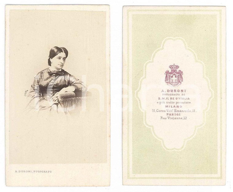1870 ca MILANO Ritratto di donna seduta - Busto - Foto Alessandro DURONI CDV