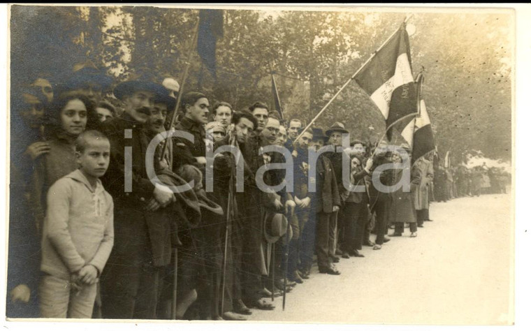 1930 ca MILANO Parco SEMPIONE Gruppo OBERDAN a una parata *Foto cartolina