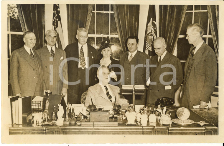 1940 WASHINGTON President Franklin ROOSEVELT with new Defence Commission - Photo