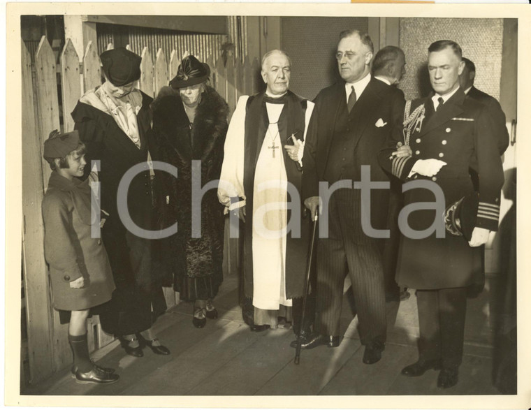 1935 WASHINGTON Franklin ROOSEVELT attends church services with his family PHOTO