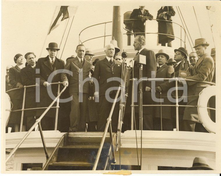 1933 NEW YORK Guido JUNG arriving for conference with Franklin ROOSEVELT