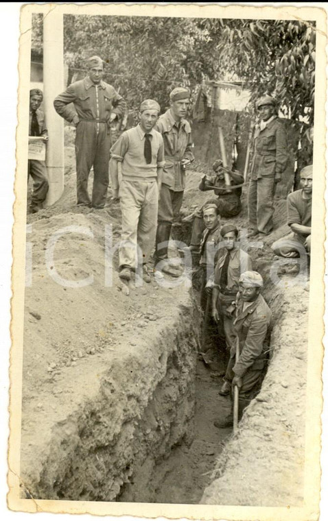 1940 AOI DECAMERE' (ERITREA) Militari italiani durante uno scavo *Foto cartolina