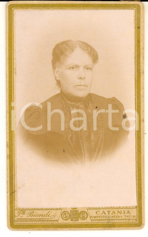 1880 ca CATANIA Ritratto di donna in abito scuro *Foto FRATELLI BIONDI CDV