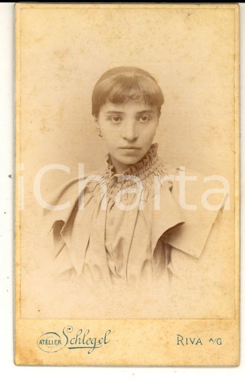 1880 ca RIVA DEL GARDA Ritratto giovane Anna DE GREGORI - Foto SCHLEGEL CDV