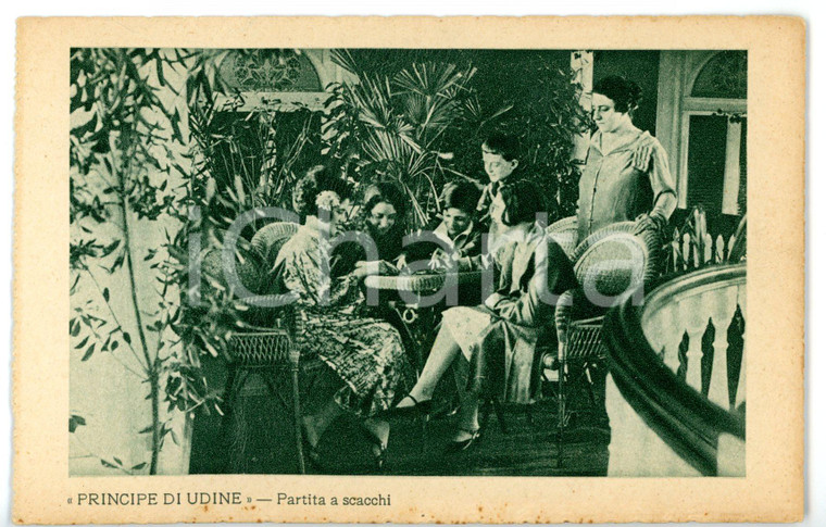 1930 ca T/N PRINCIPE DI UDINE Partita a scacchi in prima classe *Cartolina FP NV