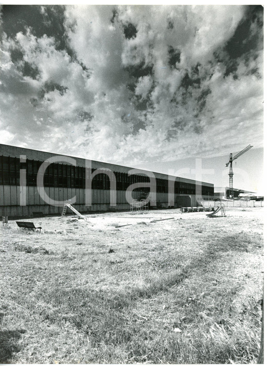 1980 ca MILANO AFFORI Parco giochi in zona industriale *Foto ARTISTICA 18x24 cm