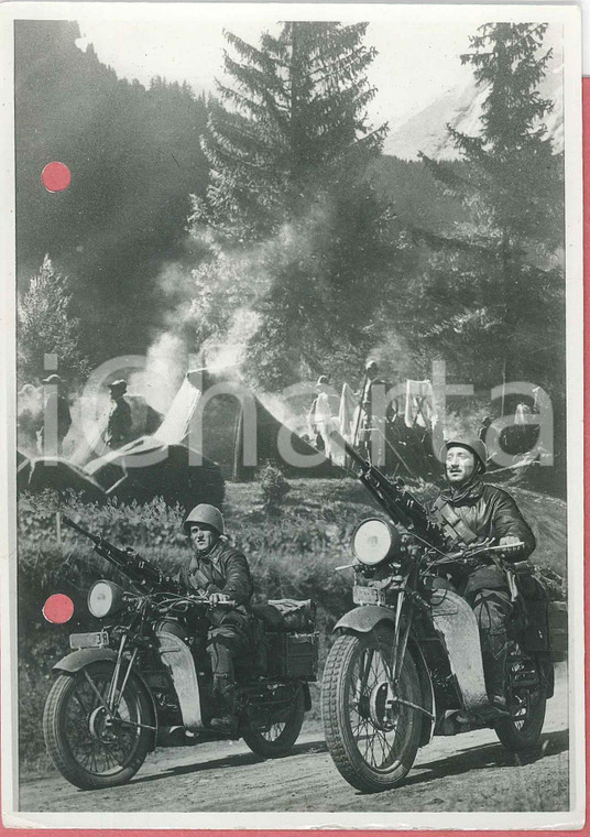 1941 WW2 Accampamento - Motociclisti - Foto per cartolina ditta Paolo MARZARI