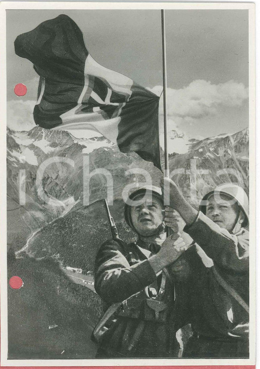 1941 WW2 Bandiera italiana sulle Alpi - Foto per cartolina ditta Paolo MARZARI