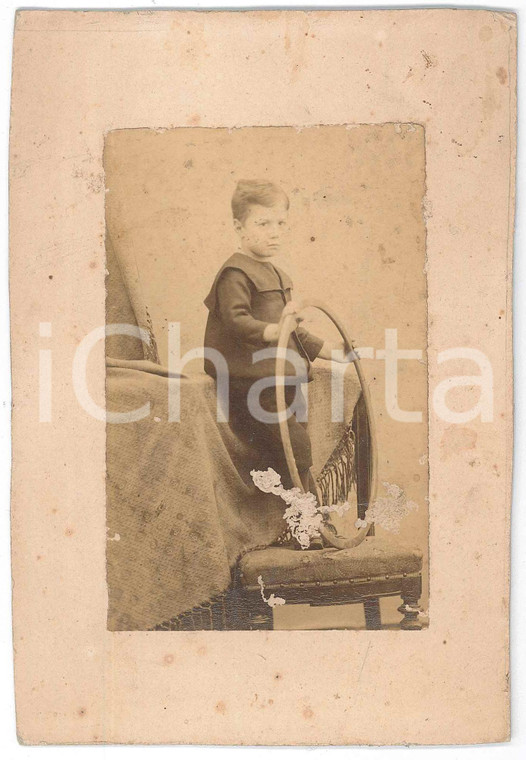 1890 ca ITALIA Ritratto di bambino con il cerchio - Foto VINTAGE 11x16 cm