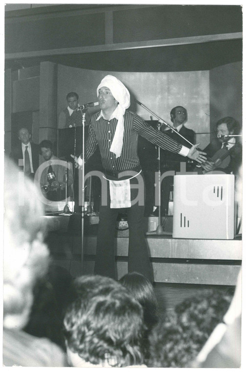 1973 VERSILIA - LA BUSSOLA di FOCETTE Pippo FRANCO durante spettacolo - Foto