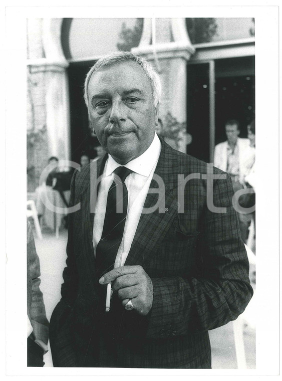 1985 ca ITALIA - COSTUME Elio SPARANO Ritratto del giornalista - Foto 24x18 cm