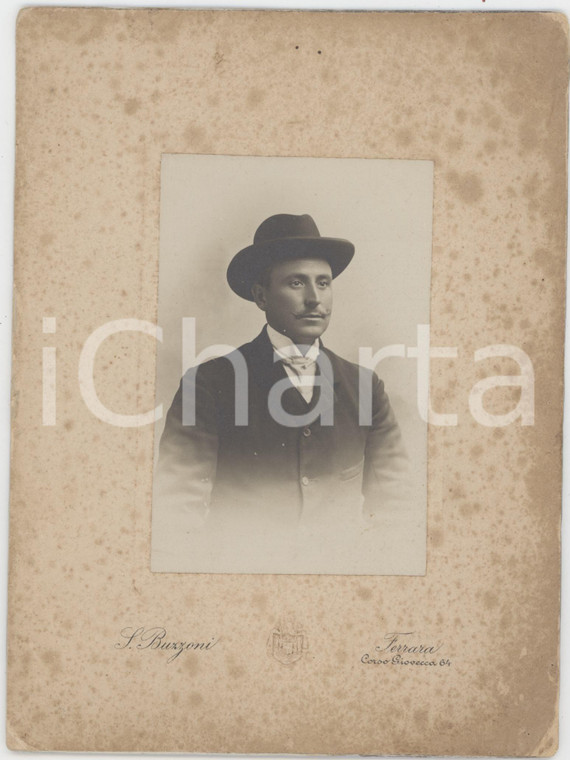 1900 ca FERRARA Ritratto maschile con il cappello *Foto S. BUZZONI 12x17 cm