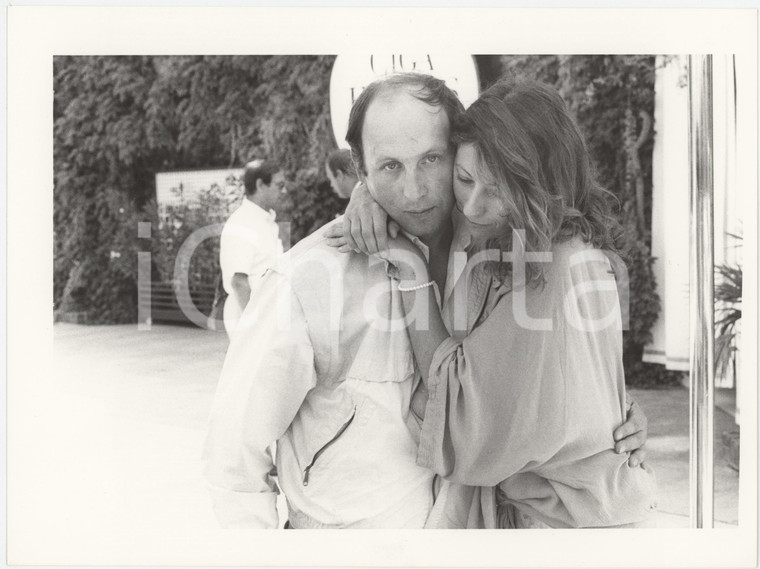 1986 VENEZIA Mostra del Cinema - Maria RIVIERE con il compagno (3) Foto
