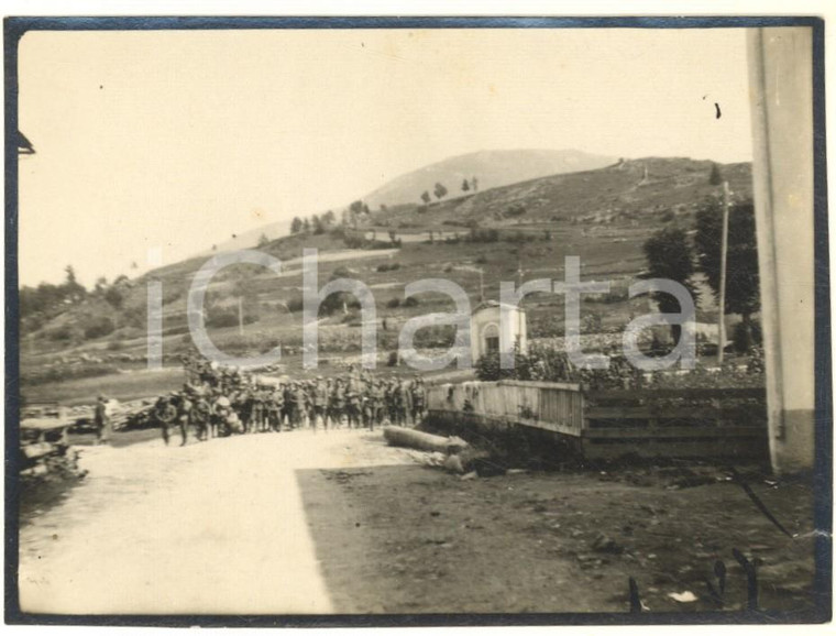 1915 ca WW1 ZONA DI GUERRA Truppa di fanteria in marcia - Foto 12x9 cm