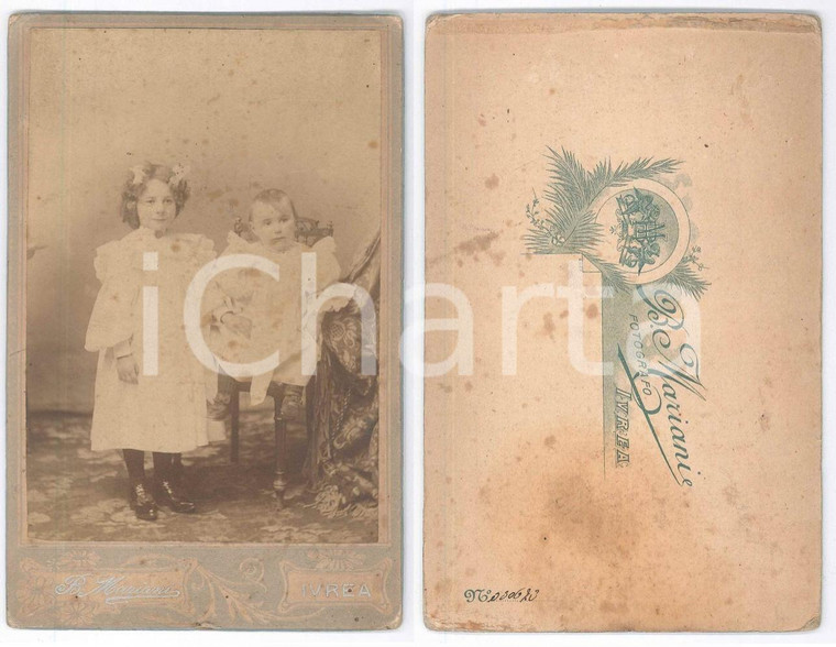 1900 ca IVREA Coppia di sorelle bambine - Ritratto - Foto B. MARIANI 11x16 cm