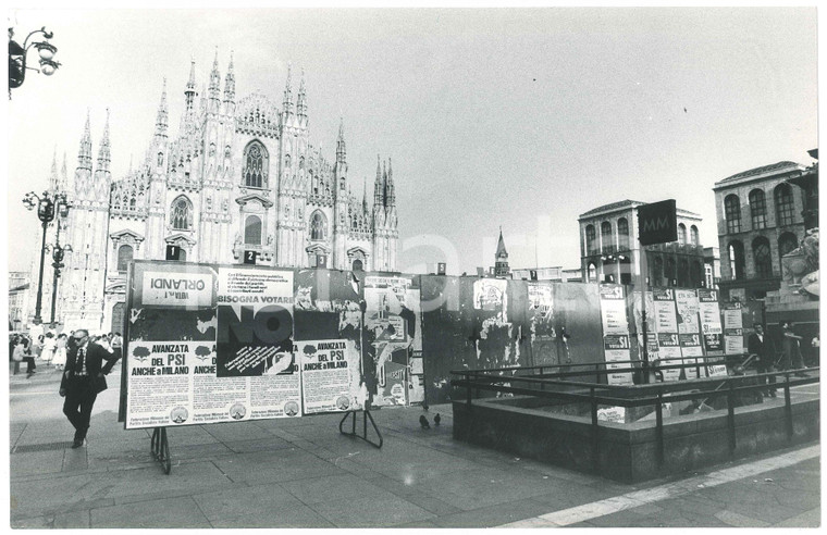 1978 MILANO Piazza Duomo - Propaganda elettorale - Avanzata del PSI Foto 29x19