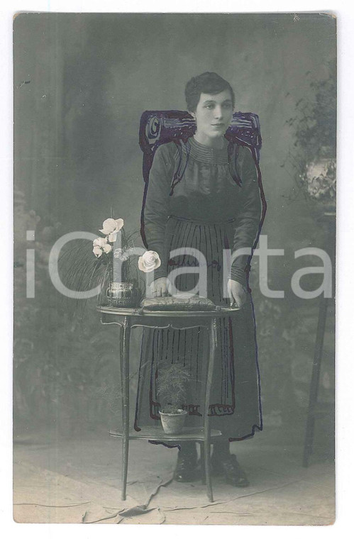 1917 ARENZANO Ritratto di Rosetta VALLARINO *Foto MONTABONE - Sestri Ponente