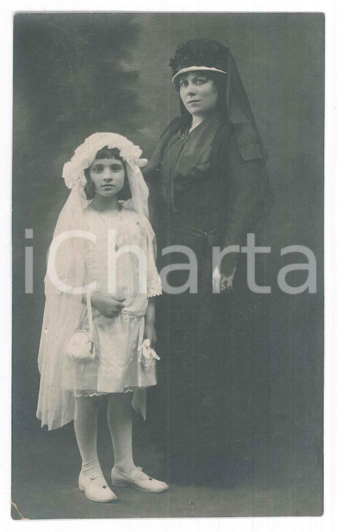 1915 ca NOVARA Vedova con la figlia alla Prima Comunione -  Foto B. BRONZINI