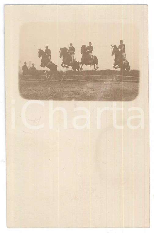 1900 ca ITALIA - IPPICA - Gruppo di ufficiali al salto *Foto anonima 9x14 cm