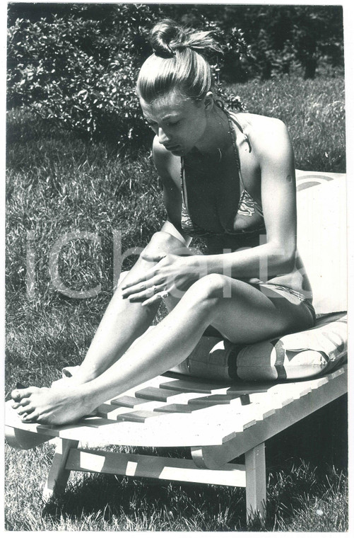 1970 ca I RICCHI E POVERI Marina OCCHIENA in piscina (1) Foto 20x30 cm