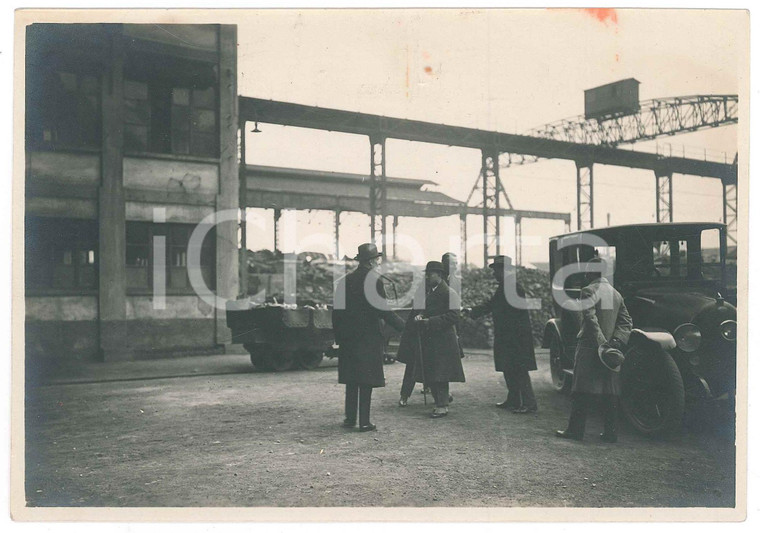 1935 ca ITALIA Visita a un'impresa di costruzioni *Fotografia 18x13 cm
