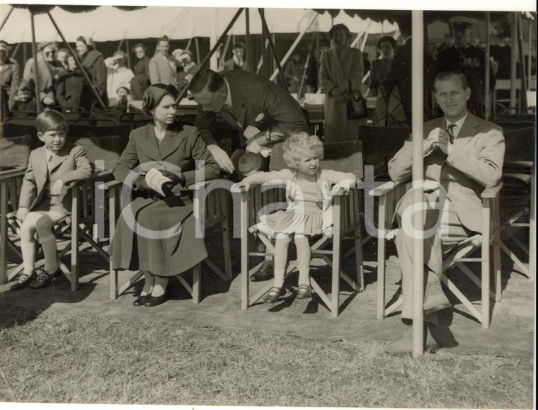 1955 WINDSOR Horse Show - ELIZABETH II Philip duke of EDINBURGH Charles and Anne