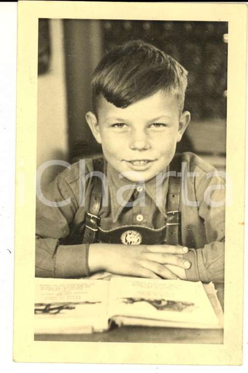 1930 ca FÜRTH (D) Ritratto di un bambino sui banchi di scuola - Foto cartolina 