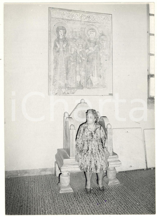 1979 CIVIDALE DEL FRIULI Duomo - Turista su cattedra patriarcale *Foto VINTAGE