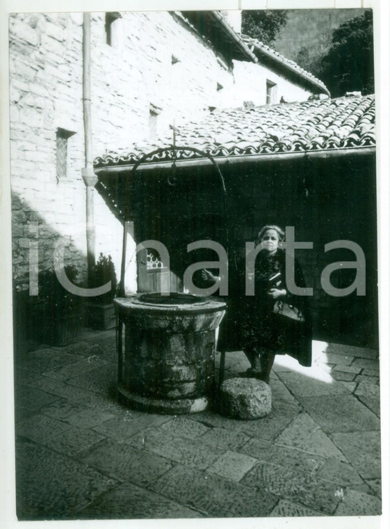 1977 ASSISI Eremo delle Carceri - Pozzo di San Francesco *Foto ANIMATA 13x18 cm