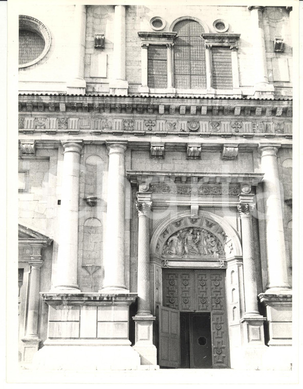 1971 L'AQUILA Portale della Basilica di San Bernardino *Foto VINTAGE 18x24