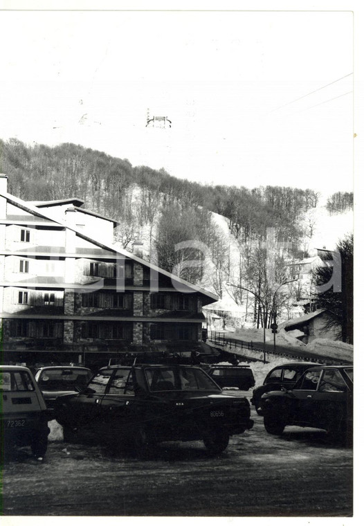 1981 RIETI - PIAN DE' VALLI Veduta zona residenziale con auto parcheggiate *Foto