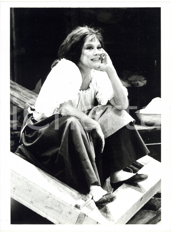 1989 ITALIA TEATRO Valeria MORICONI in "Madame sans-gêne" Regia Lorenzo SALVETI