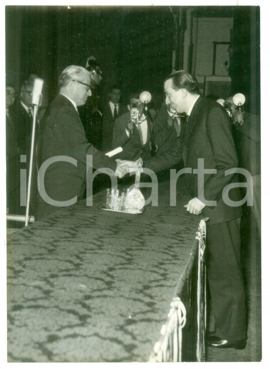 1957 ROMA Giovanni GRONCHI alle premiazioni della XX Campagna Antitubercolare