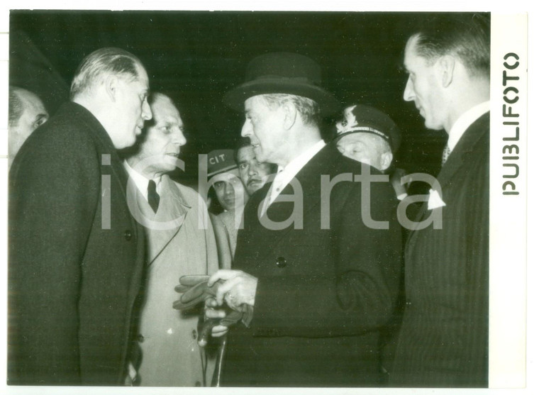 1954 ROMA Arrivo di Gaetano MARTINO alla stazione *Fotografia 18x13