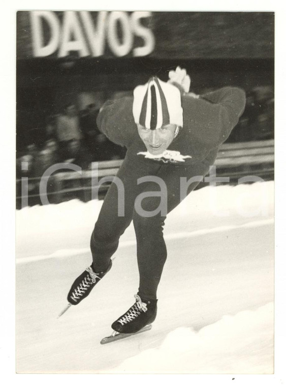 1954 DAVOS Pattinaggio di velocità - Hjallis ANDERSEN nella gara 5000 m *Foto