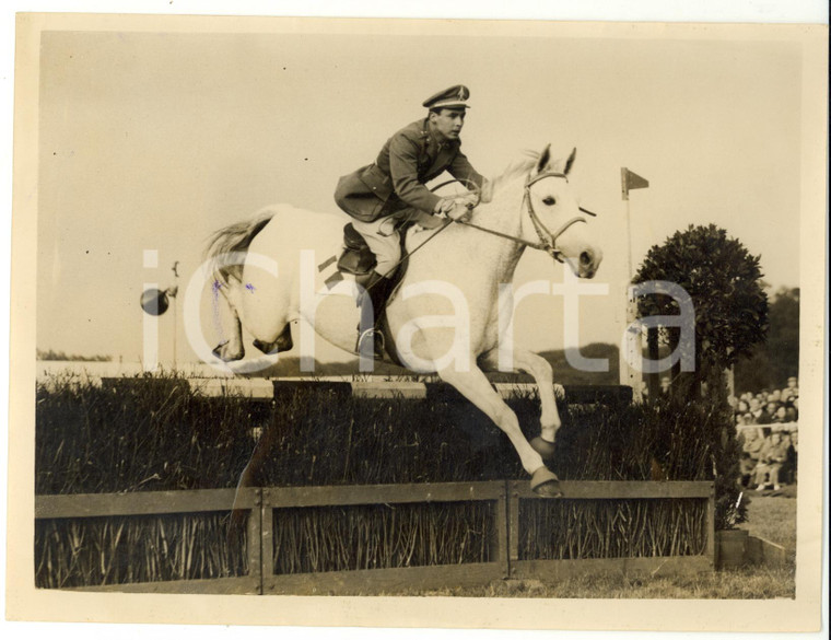 1955 WINDSOR European Horse Trials - Giancarlo GUTIERREZ on LA PRIMA ROSA *Photo