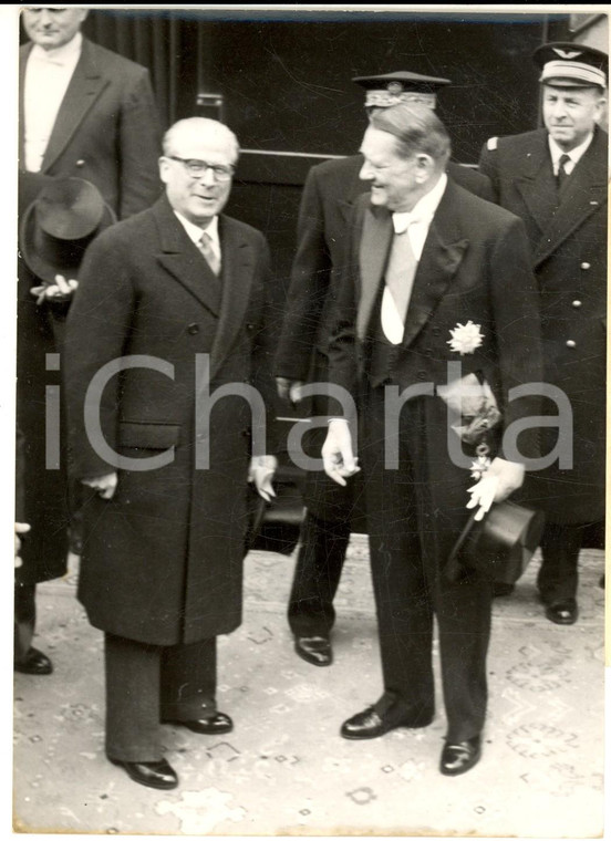 1956 PARIS Presidente Giovanni GRONCHI accolto da René COTY alla stazione - Foto