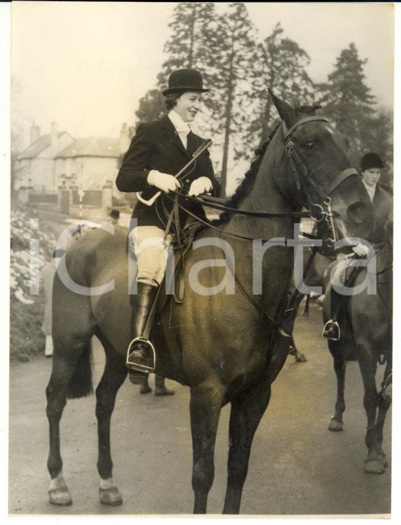 1955 NORTHAMPTON Princess ALEXANDRA riding her horse SMOKEY *Photo 15x20