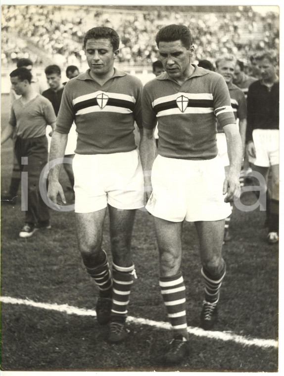 1960 ca ROMA-SAMPDORIA CALCIO Aurelio MILANI e Ernst OCWIRK a fine partita *Foto