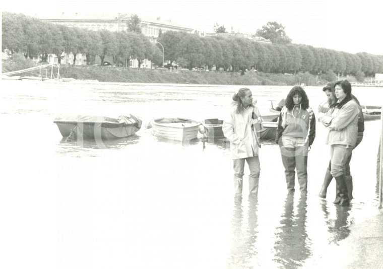 1994 PAVIA LUNGO TICINO allagato durante l'alluvione *Fotografia