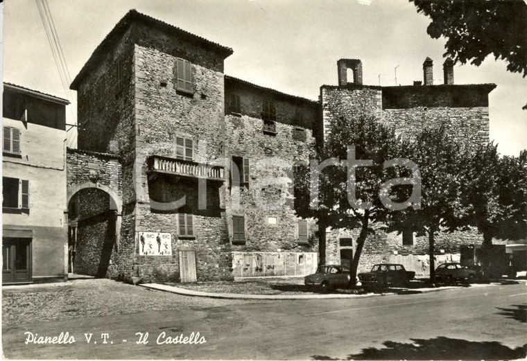 1960 ca PIANELLO VAL TIDONE (PC) Veduta del castello *Cartolina postale FG NV
