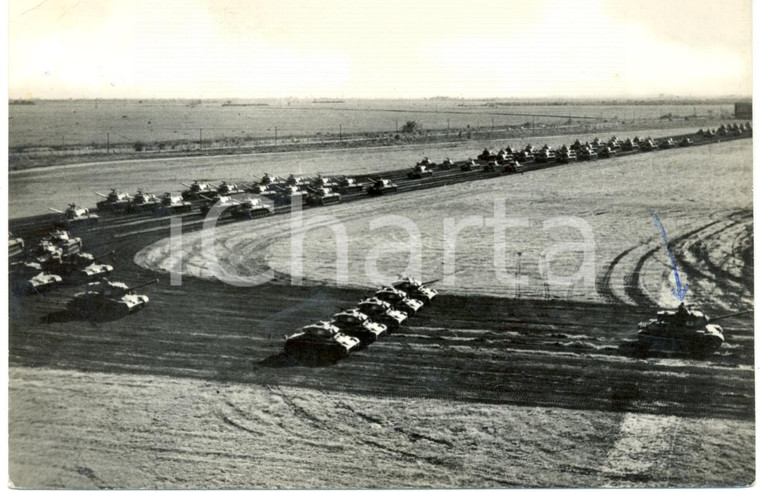1963 AVIANO (PN) Parata del 132° Reggimento Carri ARIETE *Cartolina FG VG