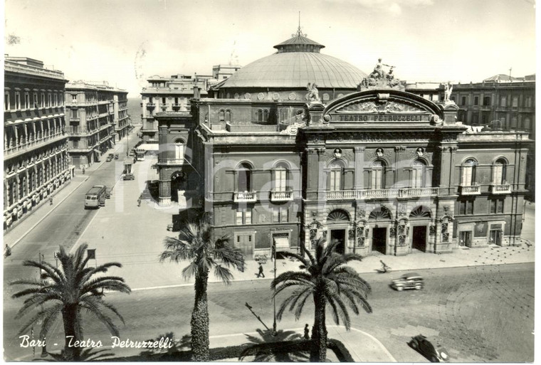 1956 BARI Teatro PETRUZZELLI Vista fronte Torpedone Automobili *Cartolina FG VG