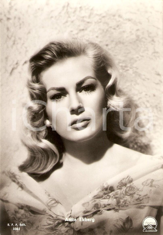 1955 ca CINEMA Anita EKBERG Ritratto dell'attrice *Cartolina FG NV