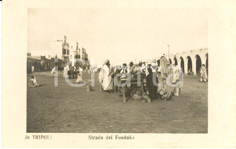 1913 ca TRIPOLI (LIBIA) Veduta della strada dei fouduks *Cartolina animata FP NV