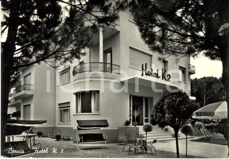 1957 CERVIA (RA) Veduta esterna dell'hotel K2 e del giardino *Cartolina FG VG