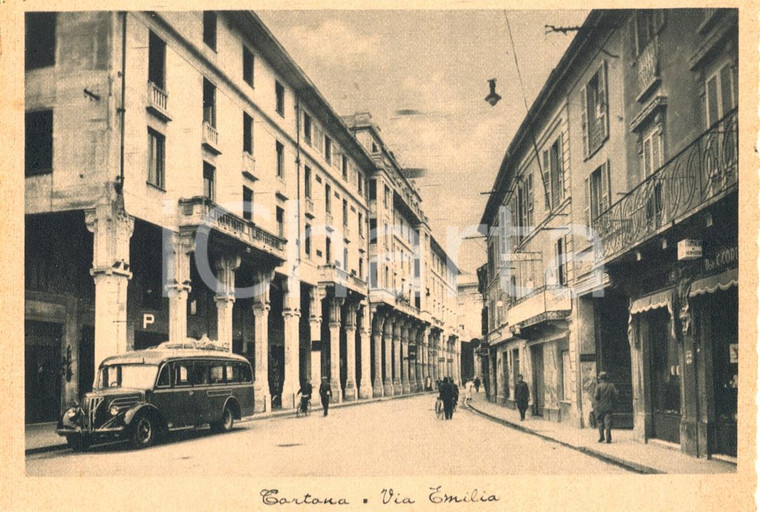 1940 ca TORTONA (AL) Corriera in Via Emilia *Cartolina ANIMATA FG NV
