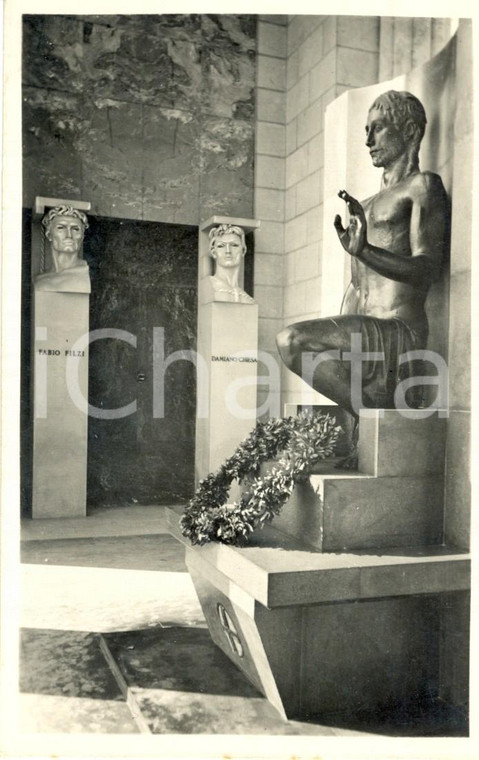 1930 ca BOLZANO Il Cristo risorto del Monumento alla Vittoria *Cartolina postale